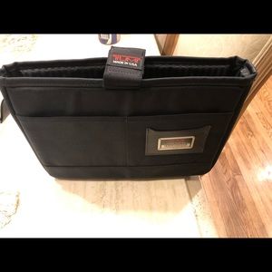 GLAM!!! TUMI COMPUTER BAG!!!!